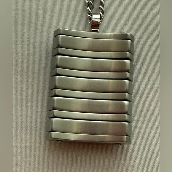 Tres Chic Stainless Steel Silver Pendant Necklace with Rhinestones. NWT - Picture 6 of 9